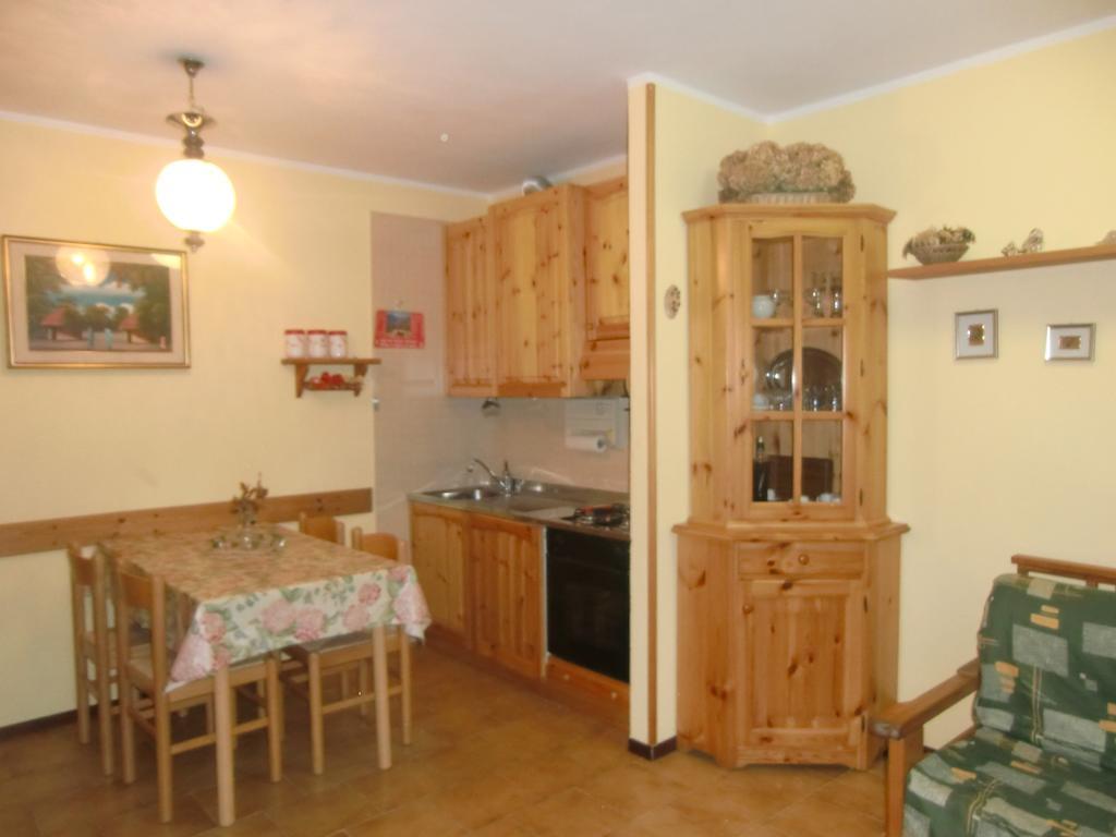 Appartamento Belvedere Molina di Ledro Δωμάτιο φωτογραφία