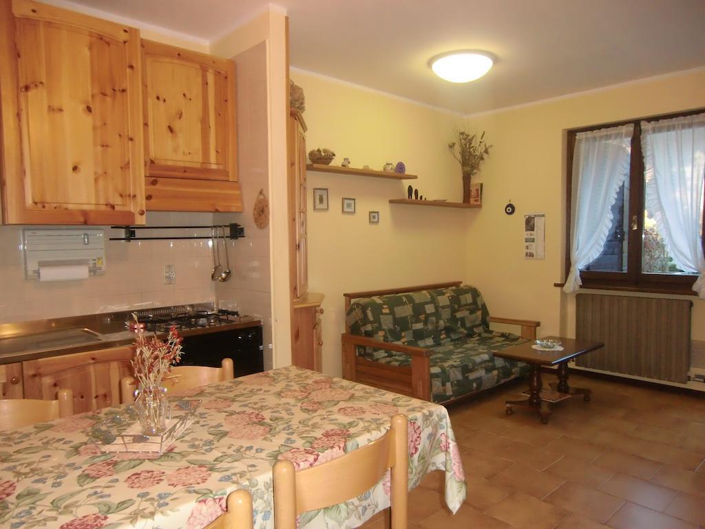 Appartamento Belvedere Molina di Ledro Δωμάτιο φωτογραφία